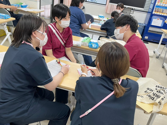 1週間に1回のピアサポートで同期の絆を深めます！安心で安全な場の提供を心がけています。の画像