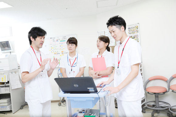 共に学びあい育ちあう、バランスのとれた人材育成
