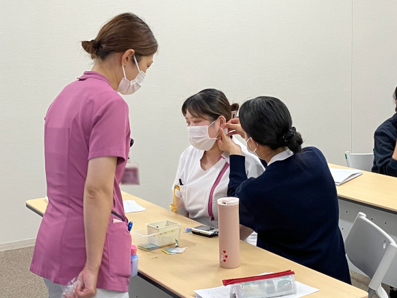 血糖値の測定研修