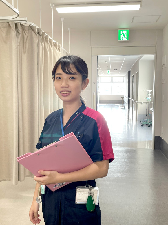 HCU病棟で働く看護師の画像