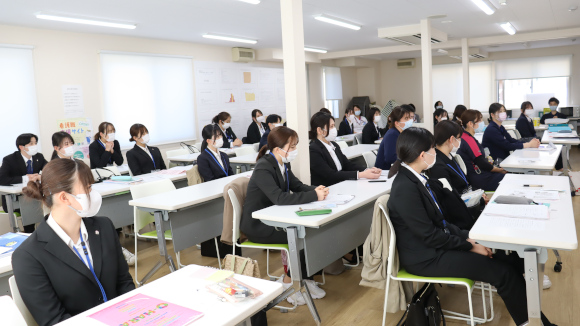 新人教育制度の画像