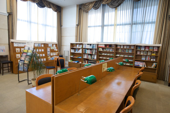 ライブラリー（1F）の画像