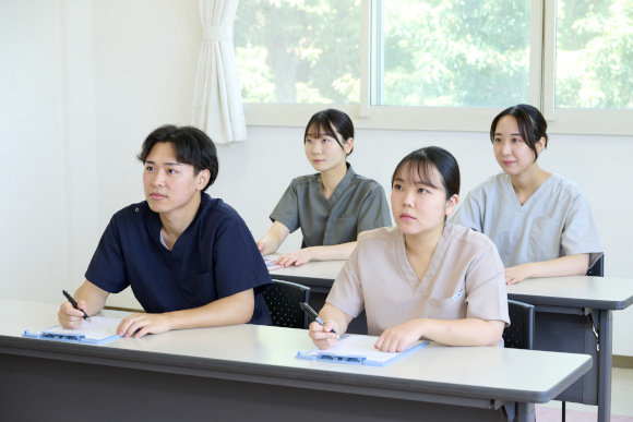 じっくりと一人ひとりのペースで学ぶことができる