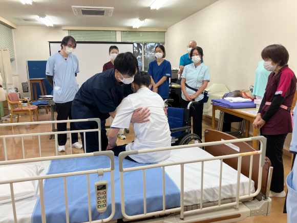 看護補助者研修の画像