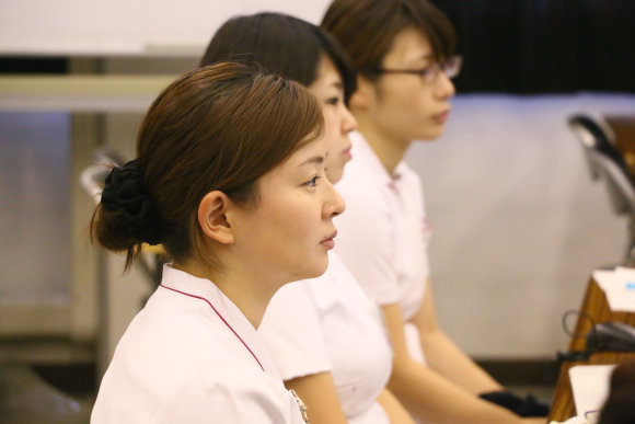 スタッフ全員で新人看護師を見守り、育てます!
