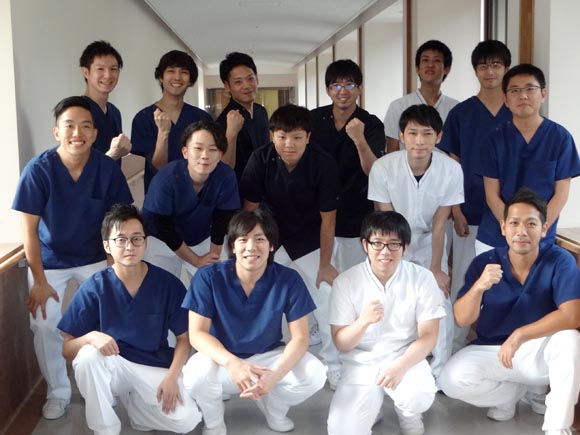 男性看護師が活躍しています!
