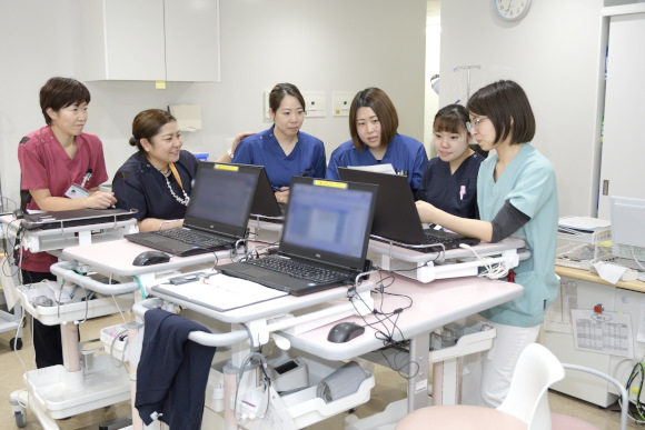 総合的なリハビリテーションで社会復帰への支援をしていますの画像