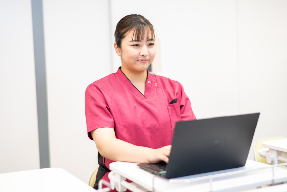 患者さまに寄り添う看護師の育成の画像