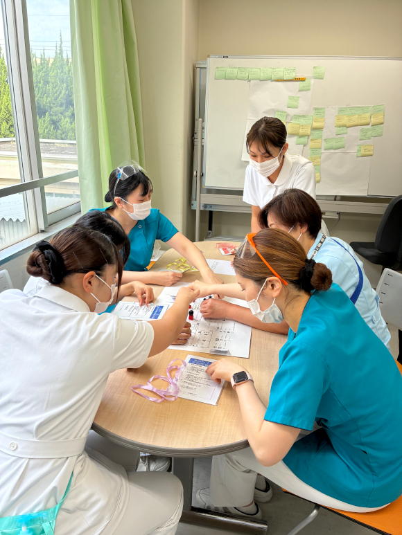 新人看護師が安心して成長できる教育支援体制の画像