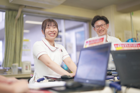 多種多様な職種が協力しあう業務環境が魅力です☆の画像