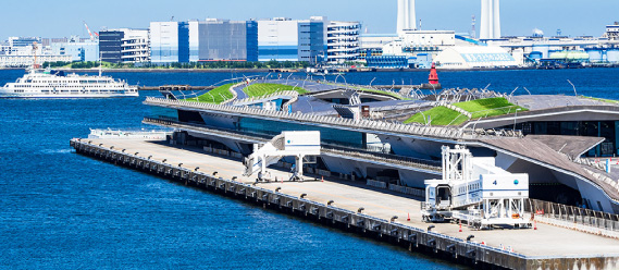 横浜大桟橋に行ってみよう